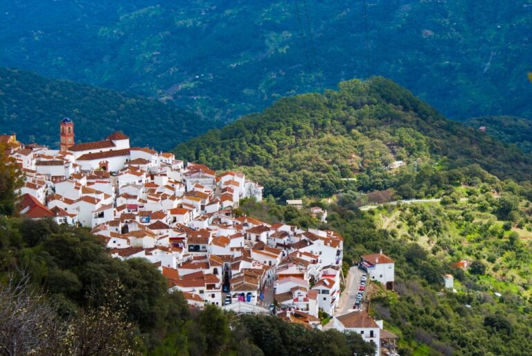 Vista de Algatocín, Málaga